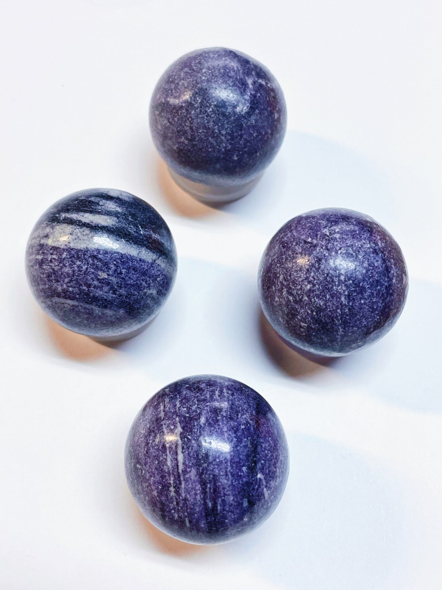 3cm Crystal Spheres